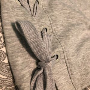 90 Degree By Reflex Tops - Gray sweater/sweatshirt 90 Degree By Reflex Tops - Gray sweater/sweatshirt